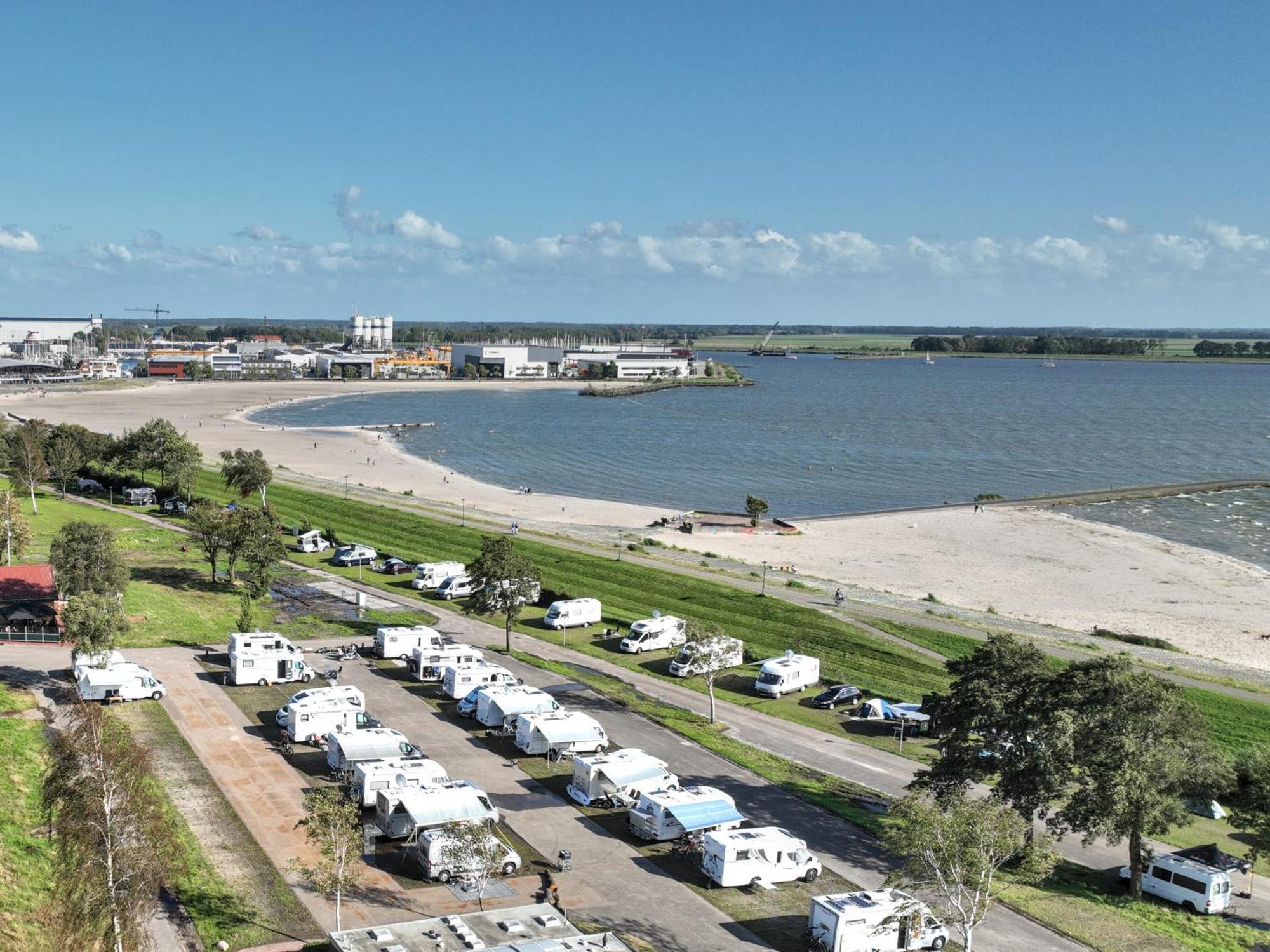Vakantiepark Lemmer Exterior foto